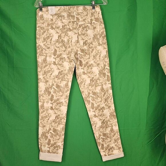 NWT J McLaughlin Womens Off White Khaki Barrens Lexi Jeans 6 - Picture 2 of 7